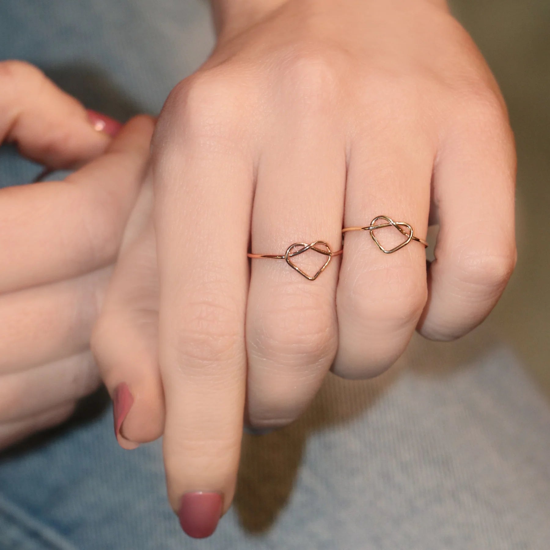 Anello Filodamore con Cuore annodato in Oro Giallo 9kt