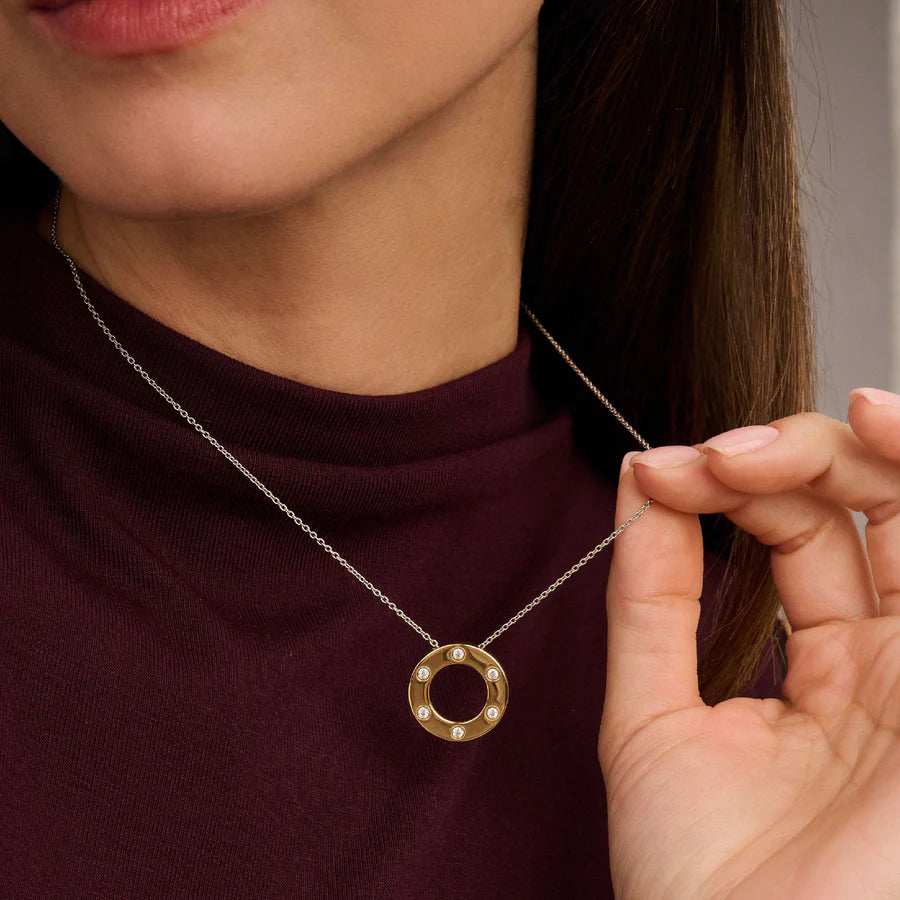 Collana con Pendente geometrico in Argento Dorato e Zirconi