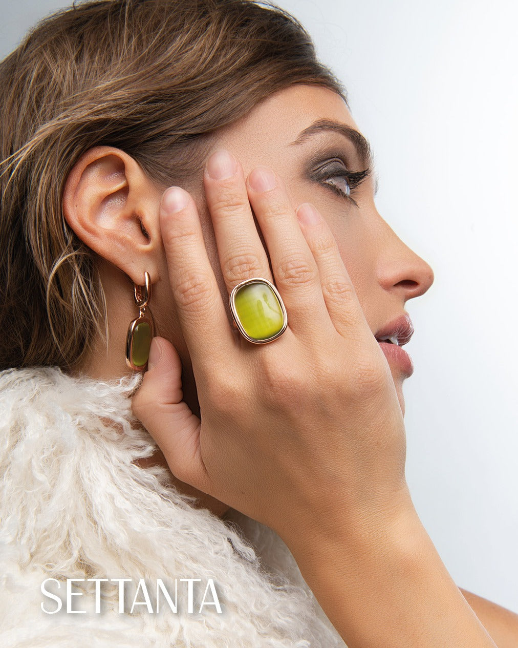 Anello Madì Settanta con Quarzo Idrotermale Oliva