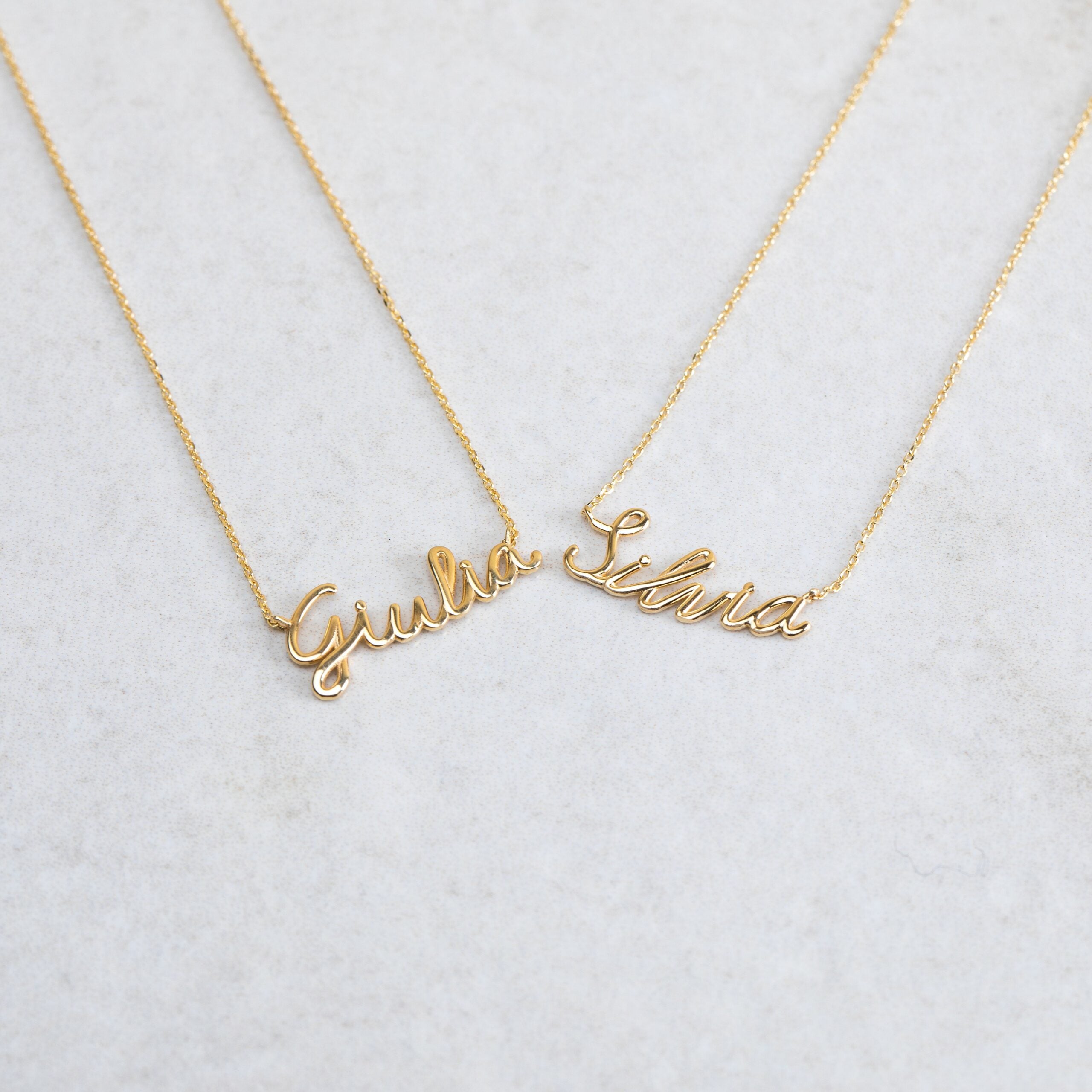 Collana con Nome in Oro Giallo - Personalizzabile