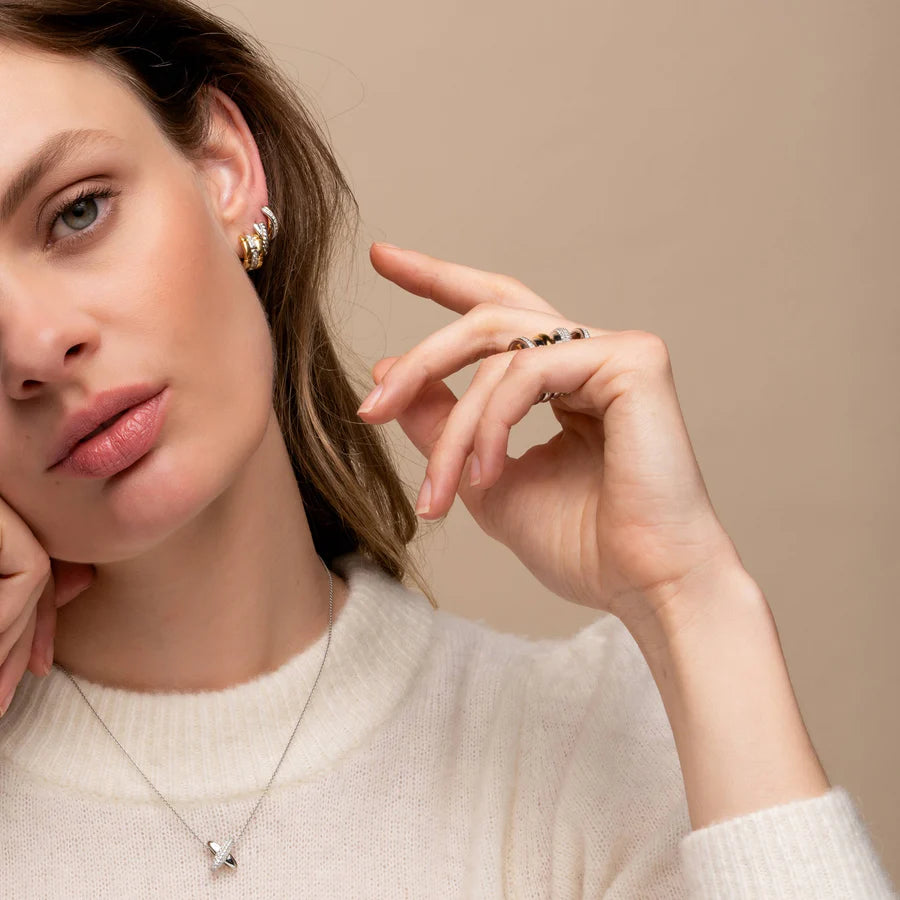 Collana con Pendente ad incrocio in Argento e Zirconi