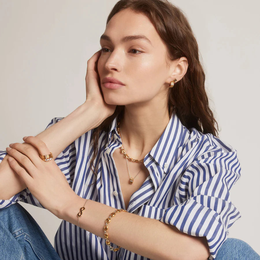 Orecchini Verette in Argento Dorato e Zirconi