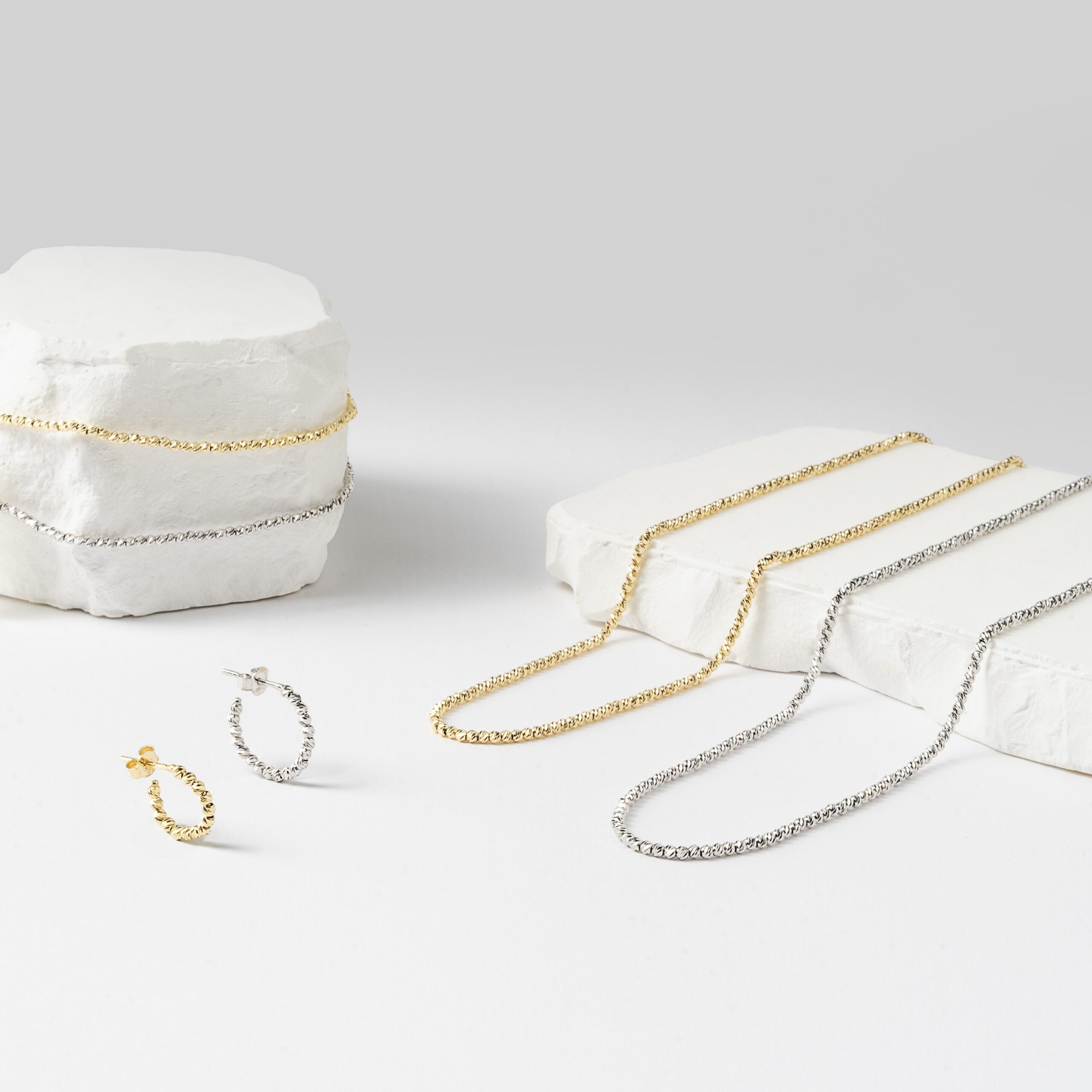 Orecchini a Cerchio con Boules Sfaccettate - Sunshine